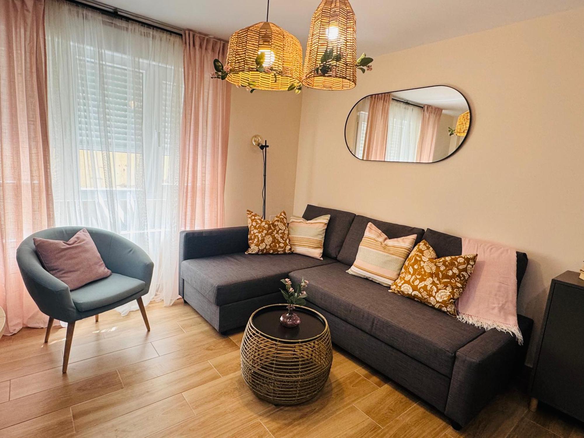 Parking Vigilado Gratis Pleno Centro,Cozy Apartment Granada Picon Center Eksteriør billede